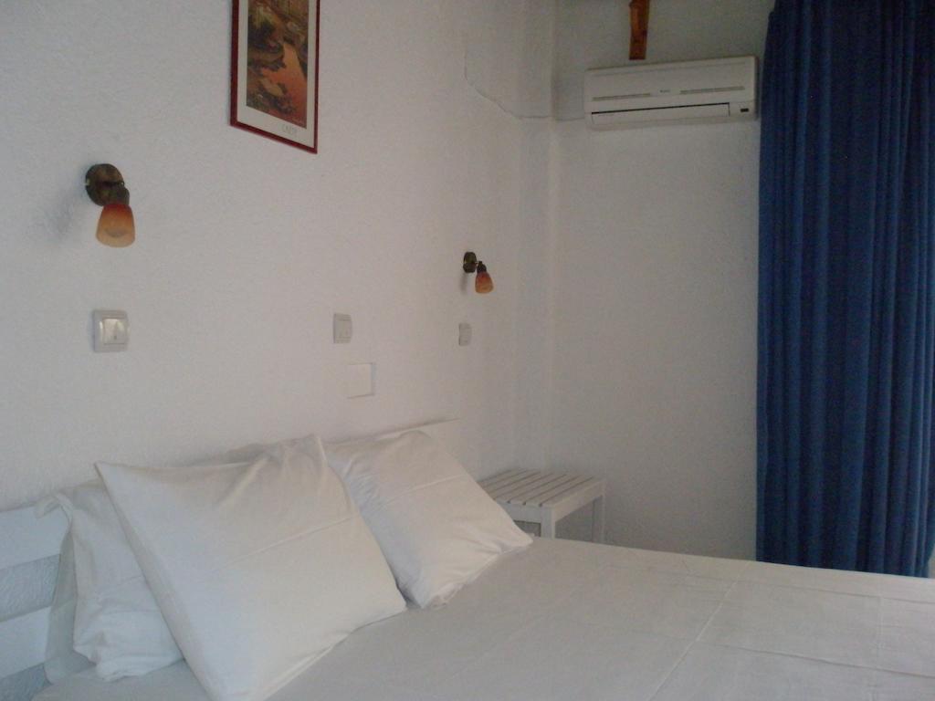 Avra Palm Aparthotel Ierápetra Quarto foto